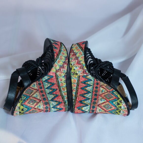 Dolce By Mojo Moxy Wild Thing Wedge Heel Macrame Platform Sandals Boho Sz 8.5 M - Picture 6 of 10